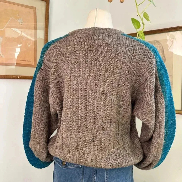 VTG Chunky Knit Brown Sweater with Teal Shoulder Panels Cozy Wool Blend Pullover - Picture 7 of 8